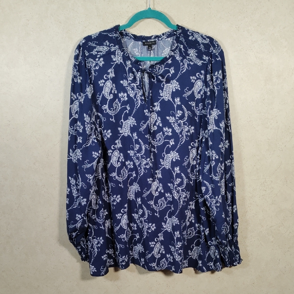7185 Talbots navy & white paisley L/S ruffle trim blouse XL